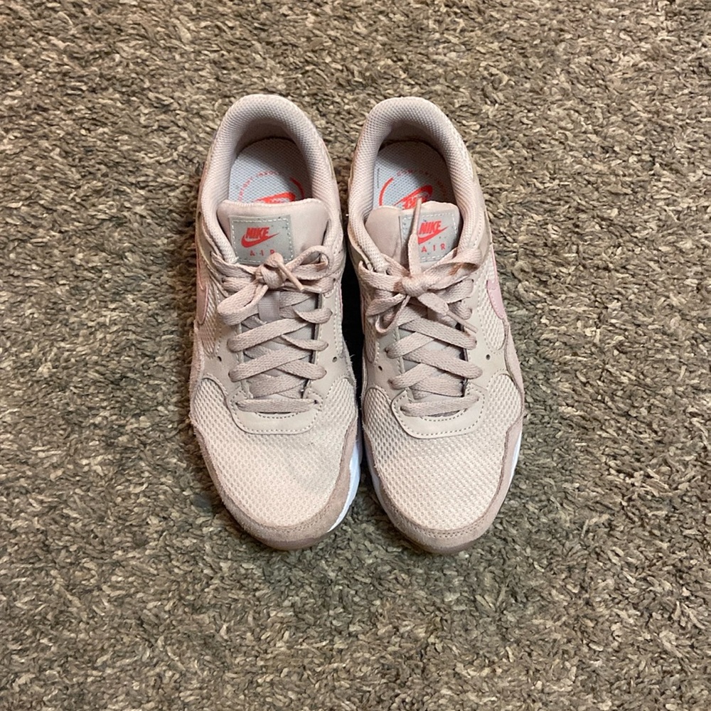 Mauve Nike Shoes